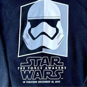 STAR WARS ~The Force Awakens ~Black Hoodie w/Fantastic Storm Trooper Graphic~Med